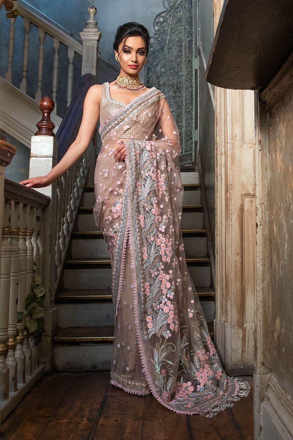 Best Saree Shops in Delhi: Exploring Elegance