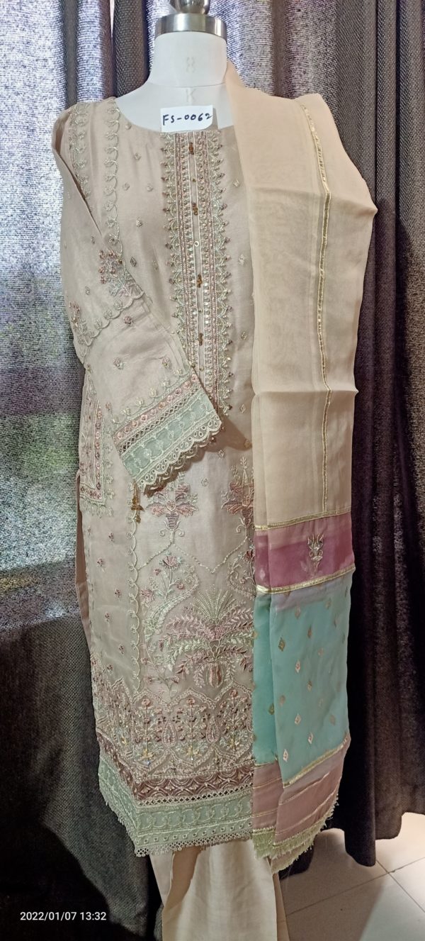 Original Pakistani Suit with Open Picture - SABA BAHAR   (FS 0062)
