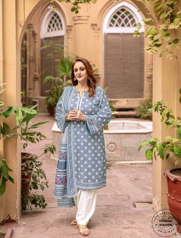 Gul Ahmed Mother's Lawn 2022 | CL22012A