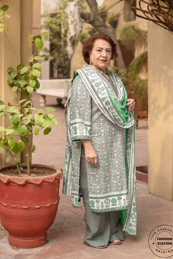 Gul Ahmed Mother’s Lawn 2022 | CL22105B