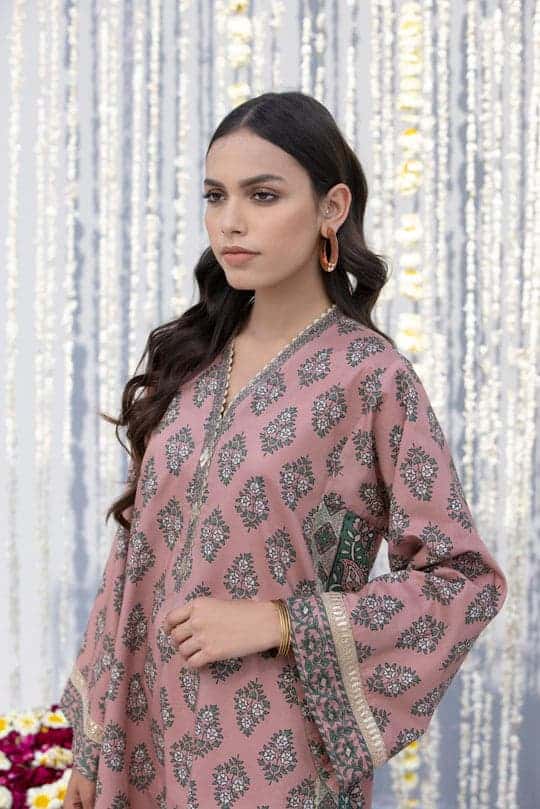 Sapphire Eid Collection 2022 | 002TDAY22V23