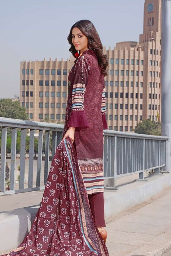 Rung Digital Embroidered Lawn’22 by Alzohaib – RDEL-22-03