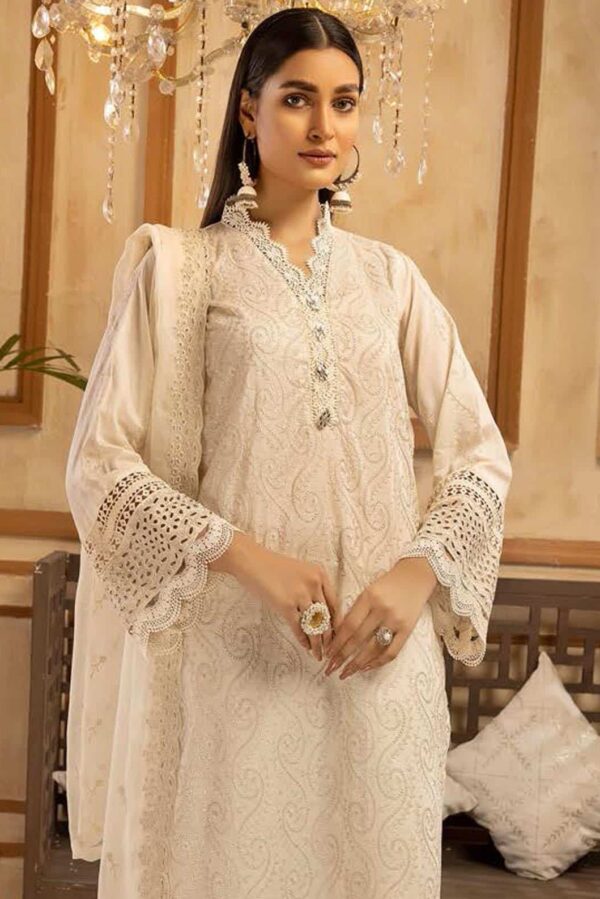 Mahee’s By Riaz Arts Embroidered Lawn | D-14