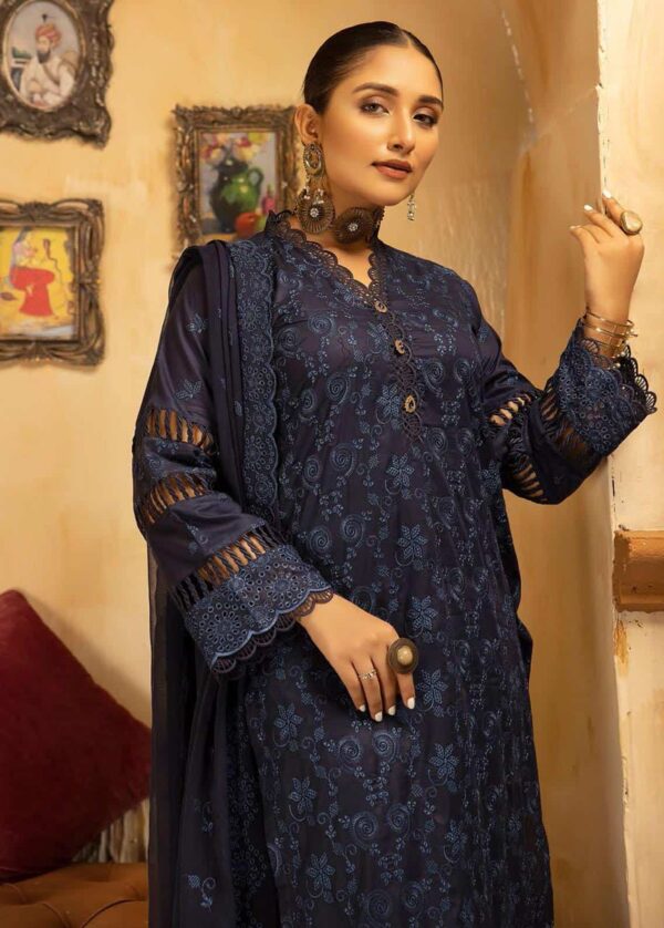 Mahee's By Riaz Arts Embroidered Lawn | D-04