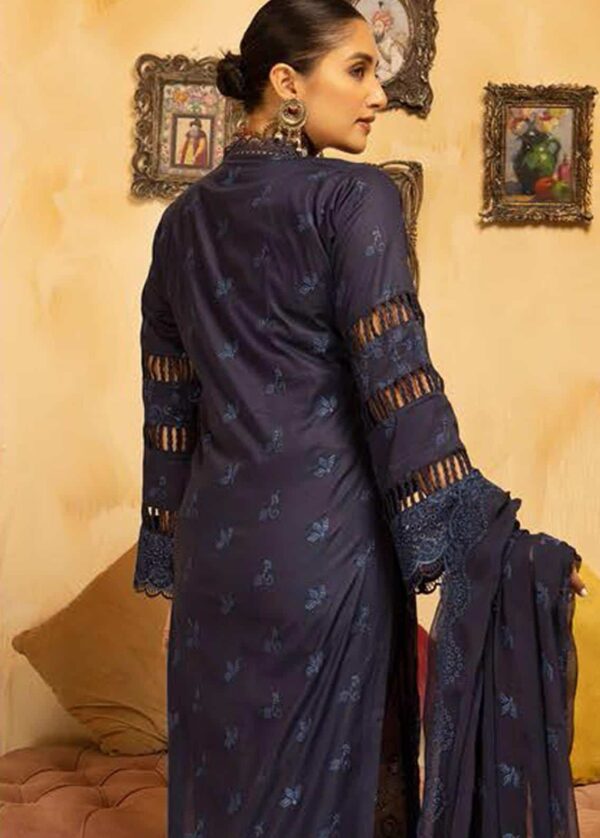 Mahee's By Riaz Arts Embroidered Lawn | D-04