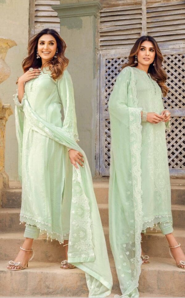 Gul Ahmed Premium Collection 2023 | PM32040