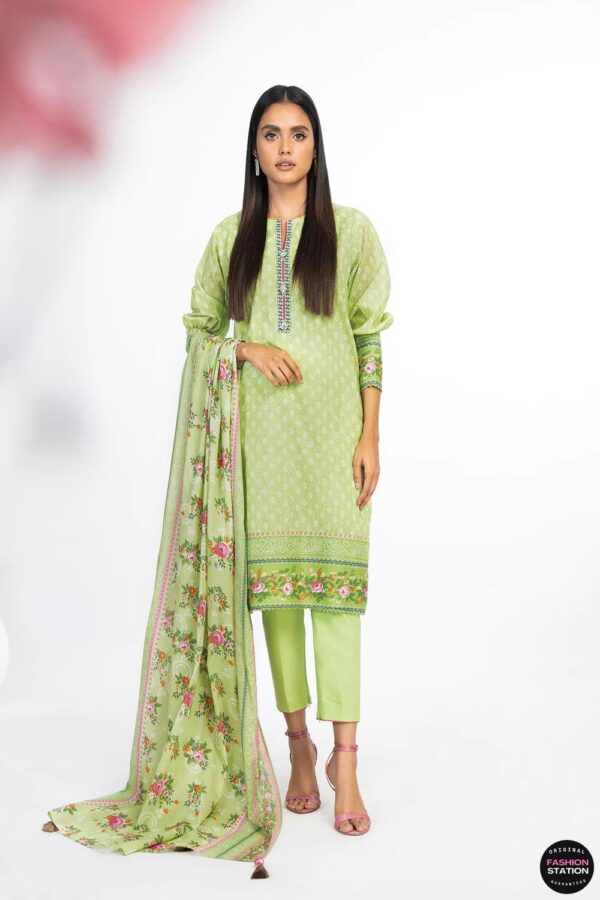 Discounts | The Fashion Station | Pakistani suits online, Blue dresses for  women, New pakistani dresses