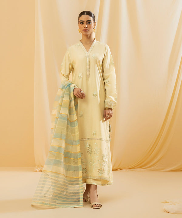 Sapphire eid edition-1 | | 03pesg23v245 (ss-4236) - pakistani suit