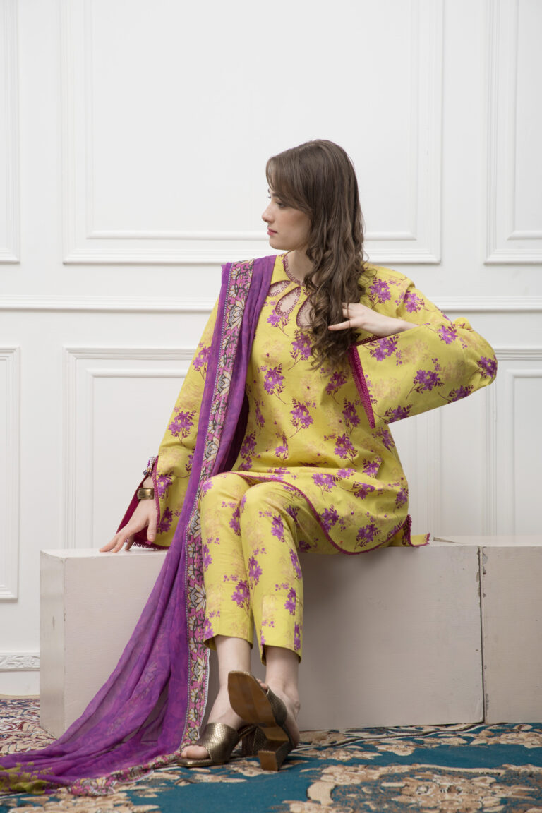 Ghazal from House of Mist| Lawn| Vol 3|| HM-GZ3-9 (GZ-539)– 8F8A1225