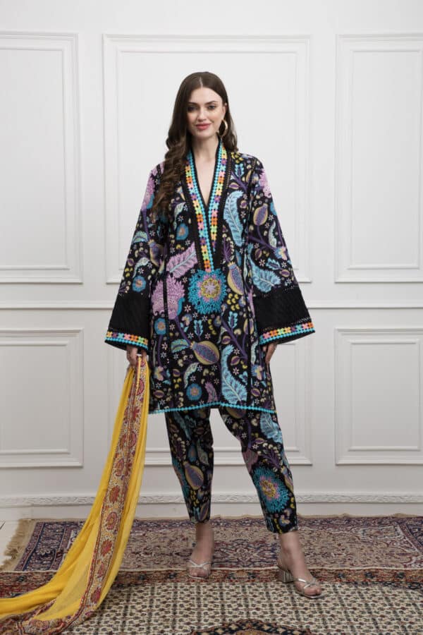 Ghazal from house of mist| lawn| vol 3|| hm-gz3-1 gz (gz-627)– 8f8a2562 Ghazal from House of Mist| Lawn| Vol 3|| HM-GZ3-1 GZ (GZ-627)– 8F8A2562