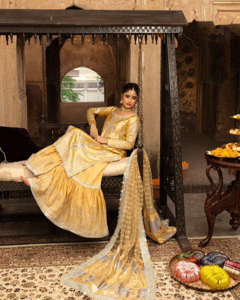Faiza saqlain nira luxury wedding | sozan (ss-5124)