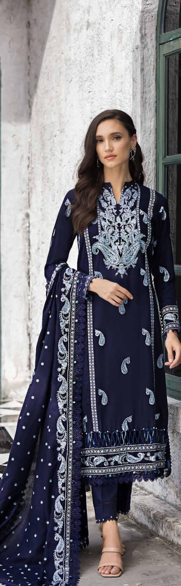 Gul Ahmed Winter Collection | 2023 | AP32003