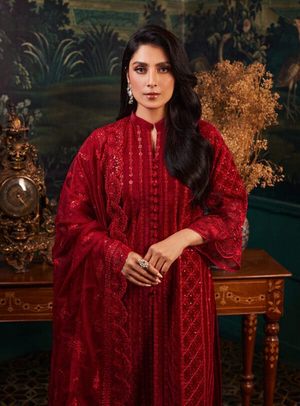Zainab chottani velvet luxury