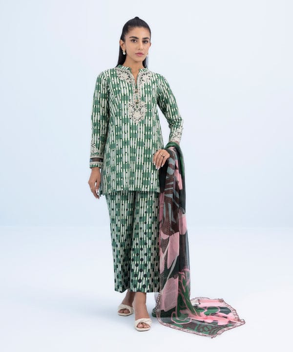 Sapphire 0u3pedy23v98 embroidered khaddar suit winter-(ss-5094)