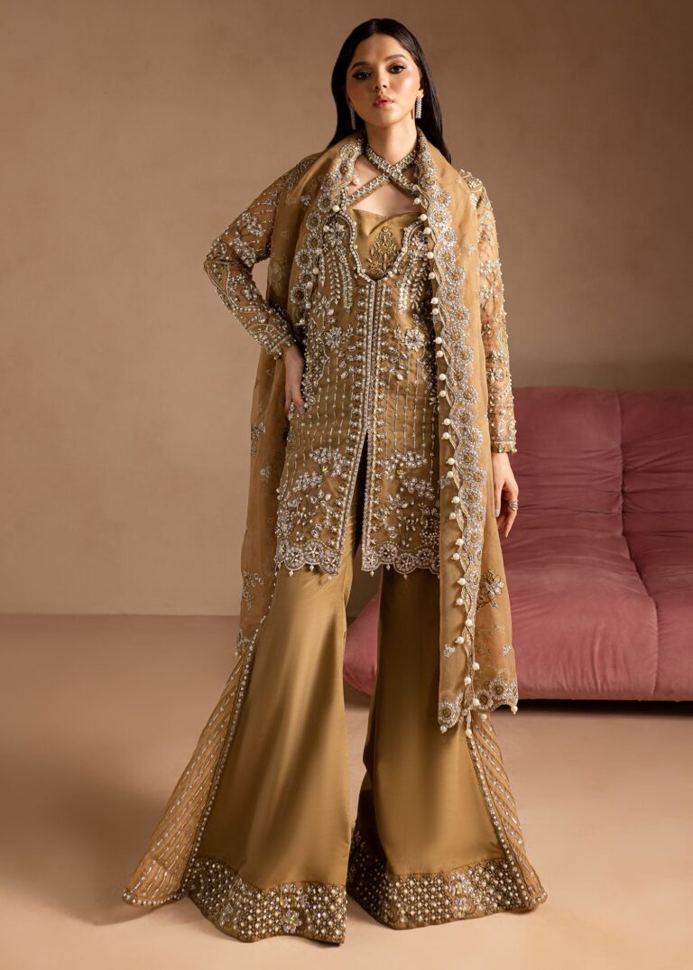 Lamhay Wedding Formals by Maria Osama Khan| Sabahat