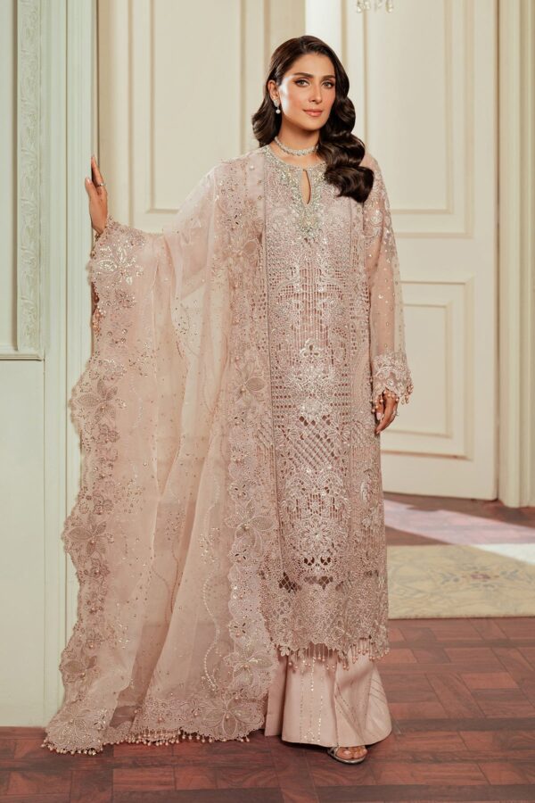 Baroque chantelle vol 2| ch13-04– detail view 5 Baroque Chantelle Vol 2| CH13-04– detail view 5