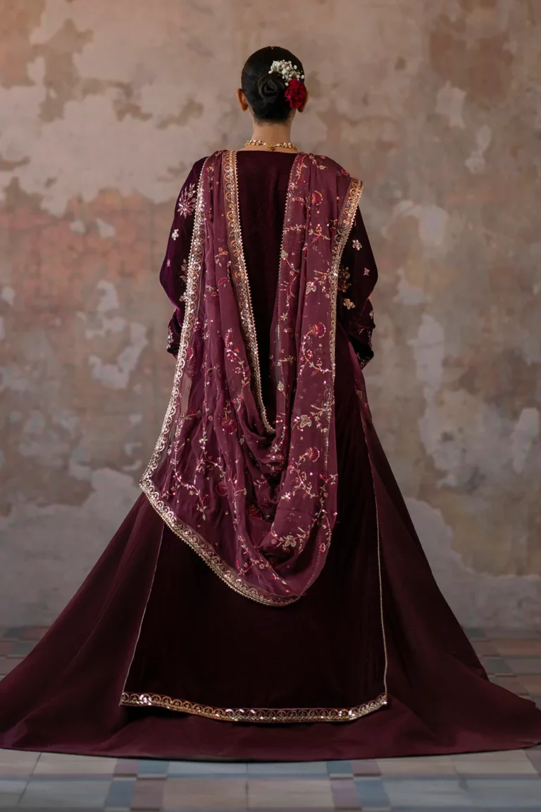 Emaan Adeel Velvet Collection| Tanish– MTB09809 1 Emaan Adeel Velvet Collection| Tanish– MTB09809 1
