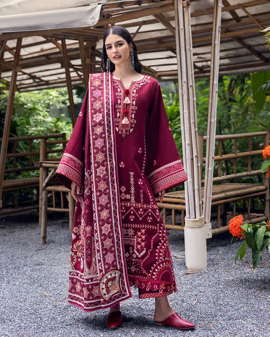 Mushq hemline karandi|| emerald glimmer Mushq Hemline Karandi|| Emerald Glimmer