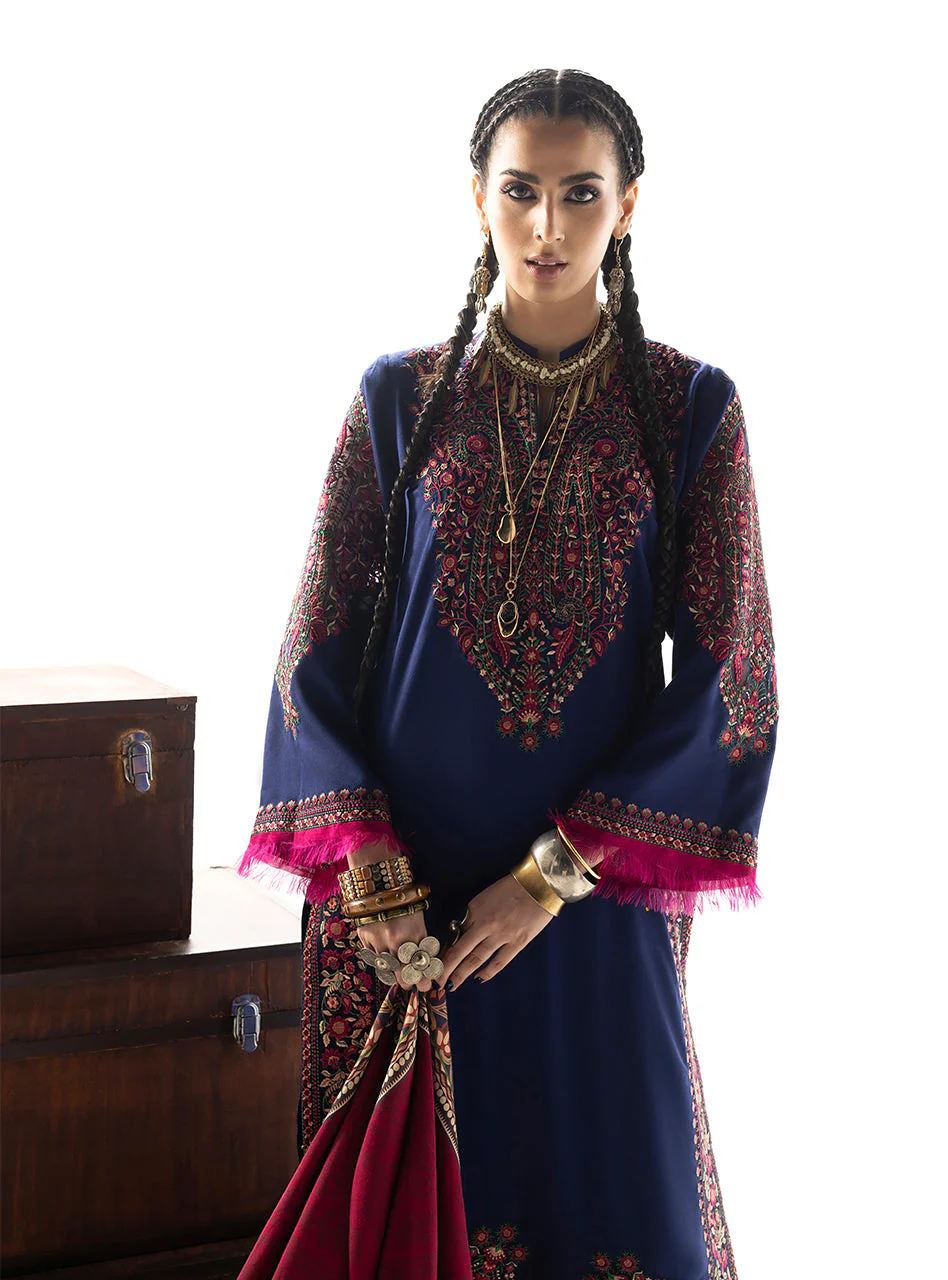 Zainab chottani winter shawl|| vilana– 035a9015 Zainab Chottani Winter Shawl|| Vilana– 035A9015