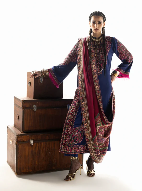 Zainab Chottani Winter Shawl || Vilana
