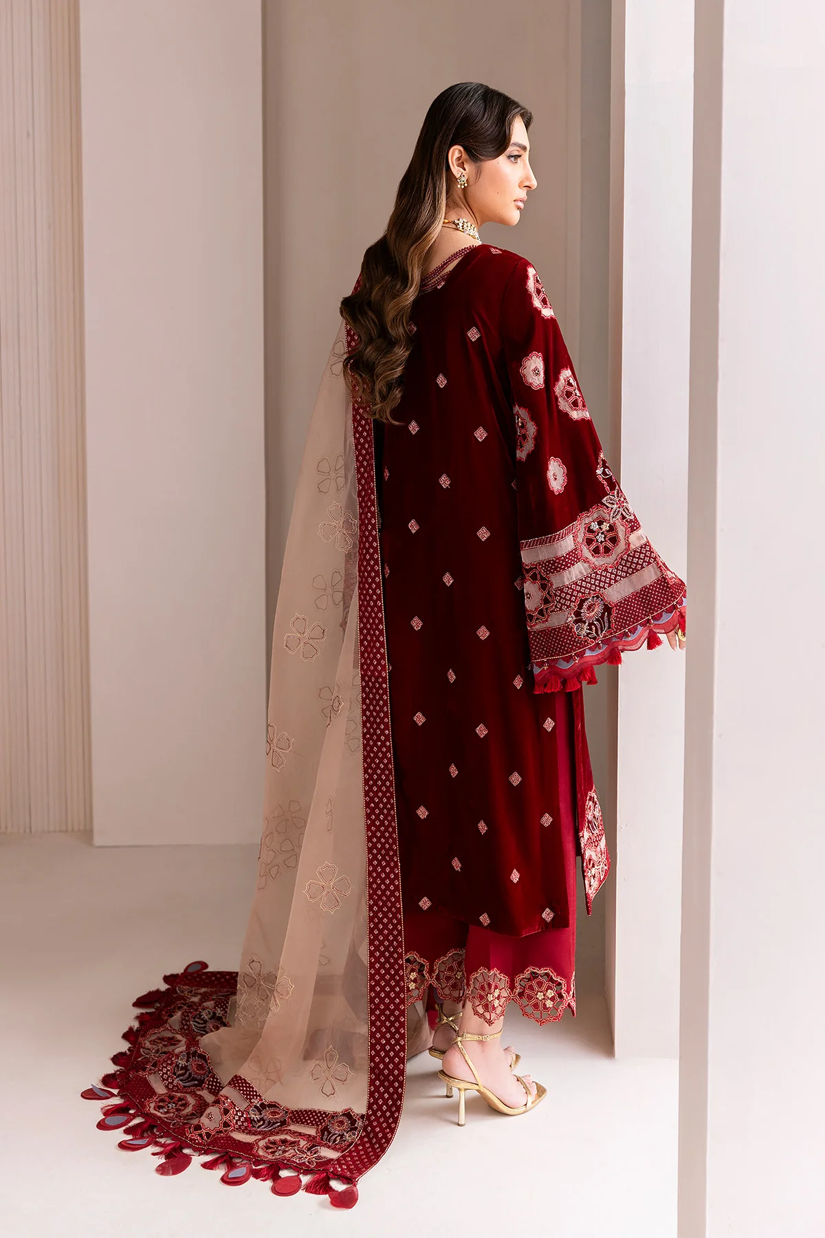 Alizeh makhmal luxury velvet edit'|| af-vlt-2226-velzari– 7i0a4473 Alizeh Makhmal Luxury Velvet Edit'|| AF-VLT-2226-Velzari– 7I0A4473