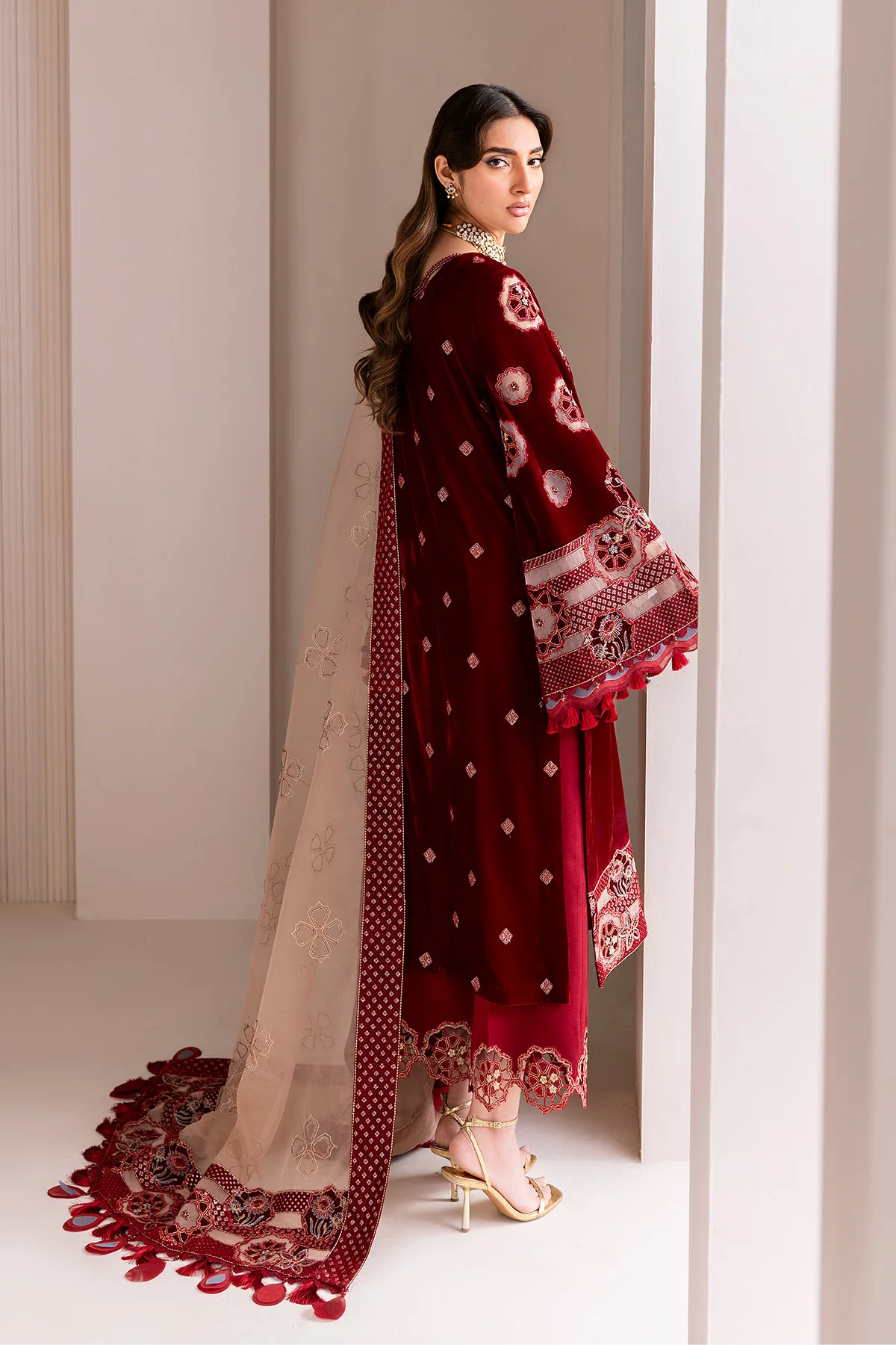 Alizeh makhmal luxury velvet edit'|| af-vlt-2226-velzari– 7i0a4479 Alizeh Makhmal Luxury Velvet Edit'|| AF-VLT-2226-Velzari– 7I0A4479