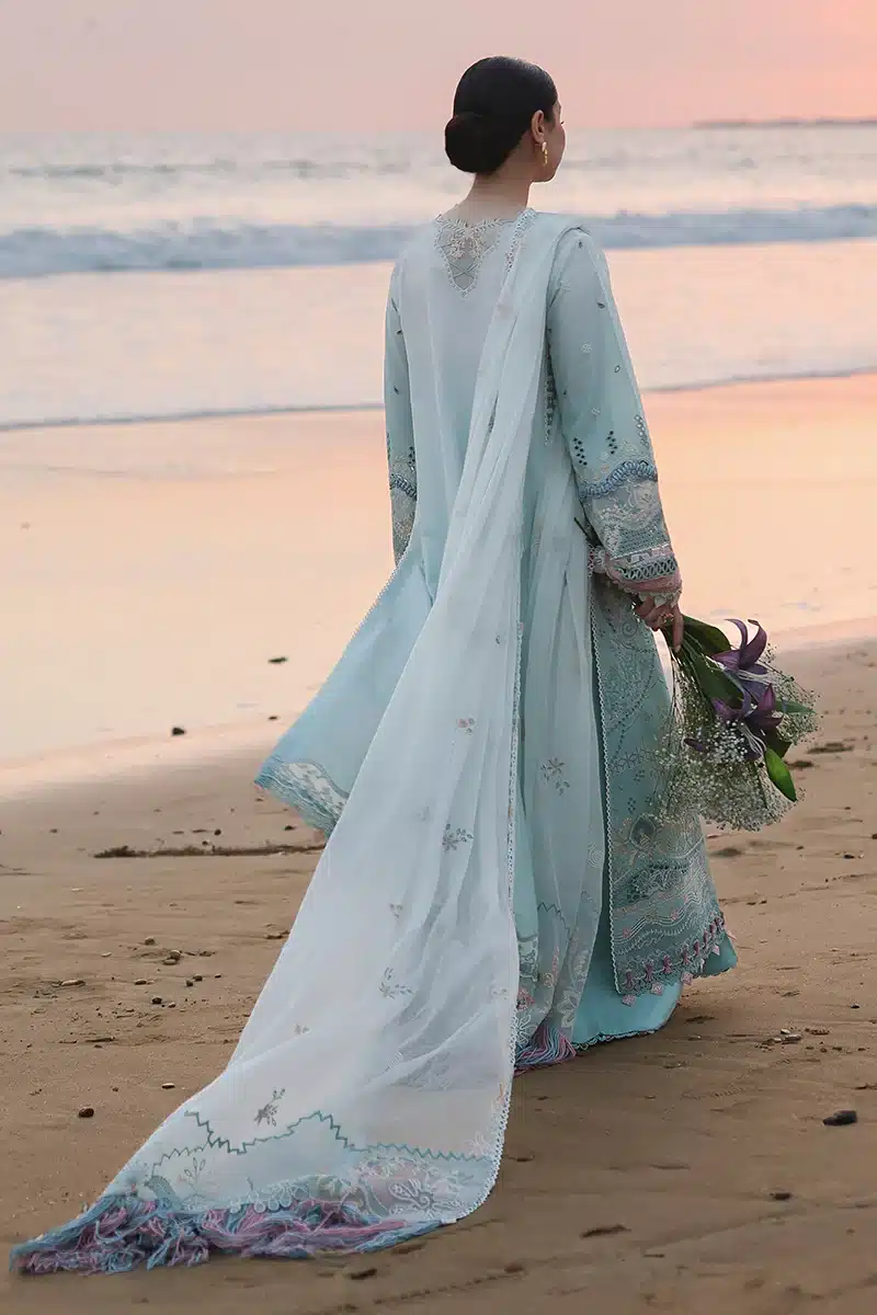 Sahil luxury lawn '26 by qalamkar|| sa-05 ayra– 052a0166 1800x1800 Sahil Luxury Lawn '26 by Qalamkar|| SA-05 AYRA– 052A0166 1800x1800