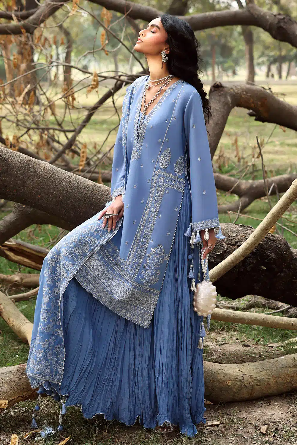 Gul Ahmed Luxury Lawn 2026