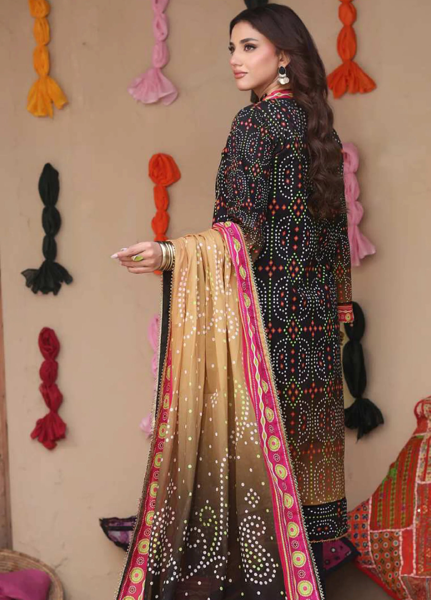 Heritage series by al zohaib printed chunri lawn || az26uch d-2 - pakistani suit - image 9 Heritage Series by AL Zohaib Printed Chunri Lawn || AZ26UCH D-2 - Image 6