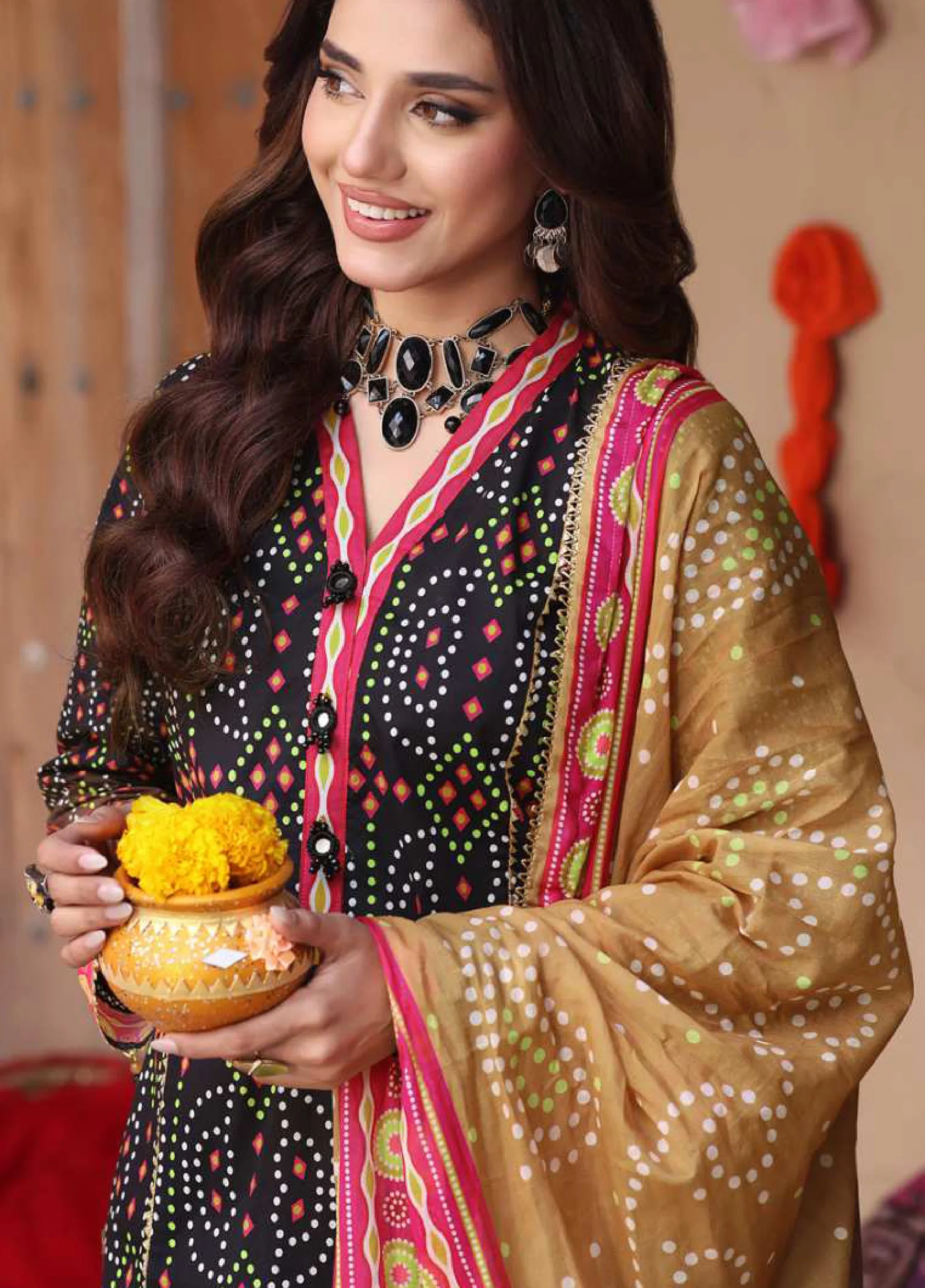 Heritage series by al zohaib printed chunri lawn || az26uch d-2 - pakistani suit - image 7 Heritage Series by AL Zohaib Printed Chunri Lawn || AZ26UCH D-2 - Image 4
