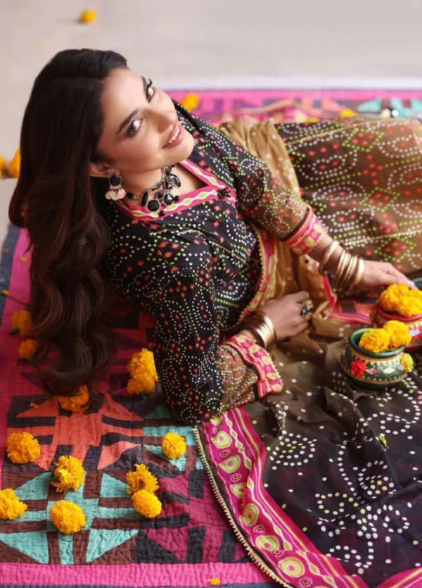 Heritage series by al zohaib printed chunri lawn || az26uch d-2 - pakistani suit - image 10 Heritage Series by AL Zohaib Printed Chunri Lawn || AZ26UCH D-2 - Image 2