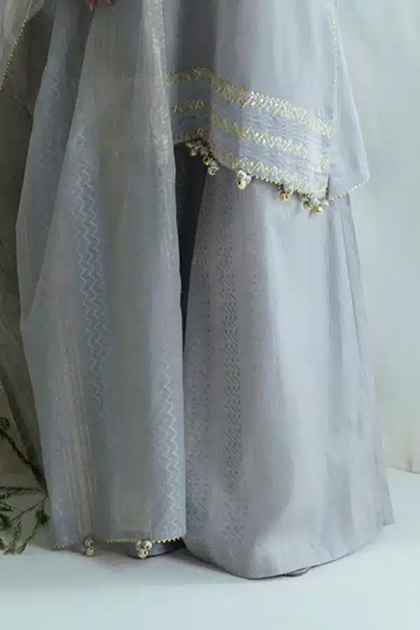 Giardino by gul ahmed 2026|| fe-52045– zari-paper-cotton-dupatta-embroidered-jacquar Giardino by Gul Ahmed 2026|| FE-52045– Zari-Paper-Cotton-Dupatta-Embroidered-Jacquar