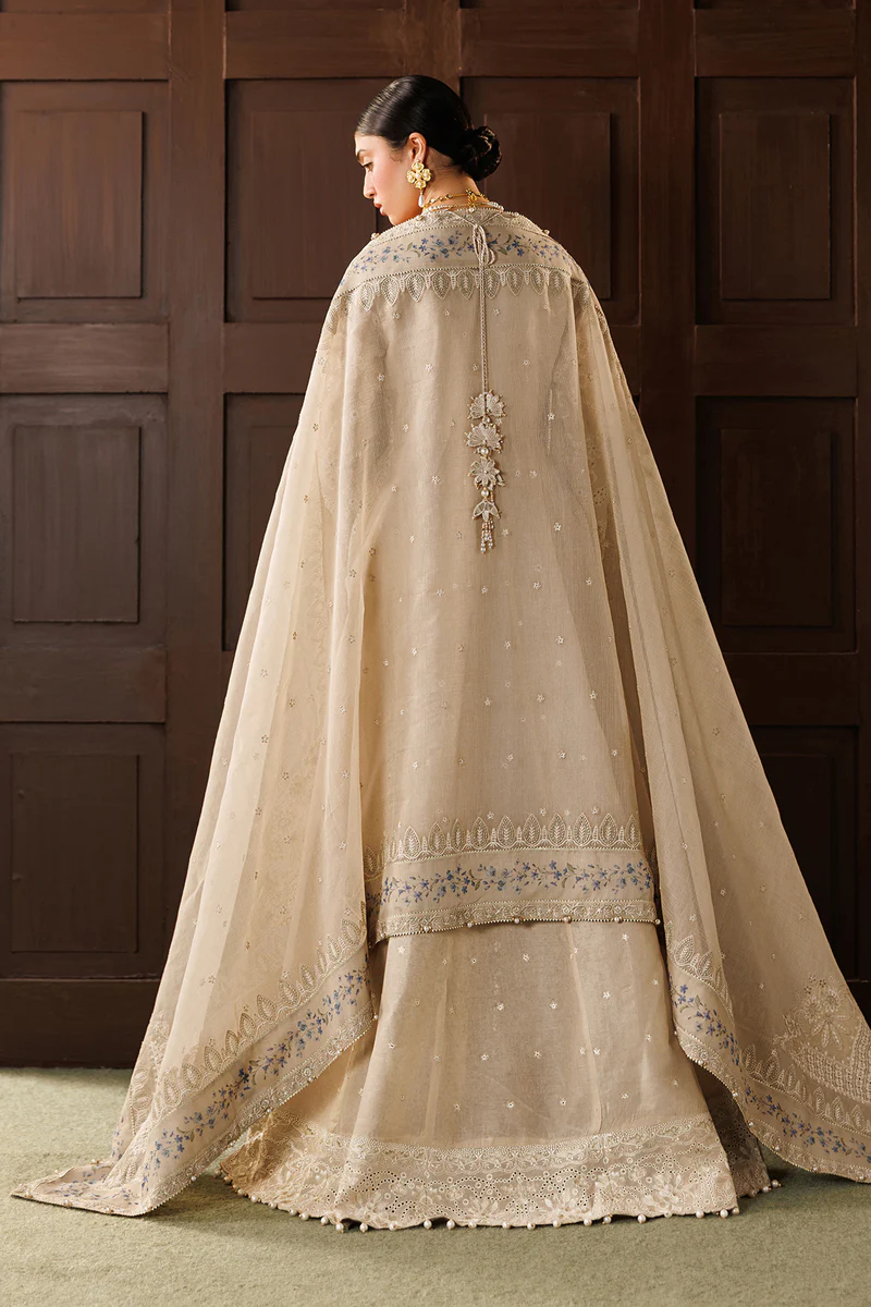 Baroque eid lawn 2026|| el26-d03– alternate view Baroque Eid Lawn 2026|| EL26-D03– alternate view