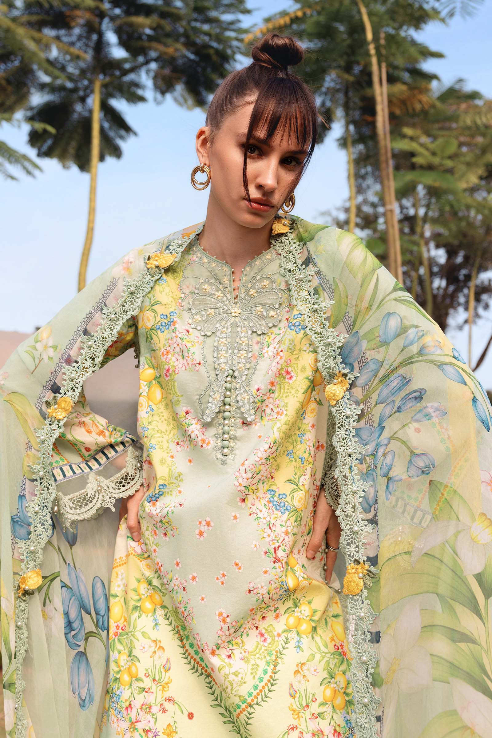M. Prints lawn vol 1 2026 by maria b| mpt-2908-b– d-8bcloseup a M.Prints Lawn Vol 1 2026 by MARIA B| MPT-2908-B– D-8BCloseup A