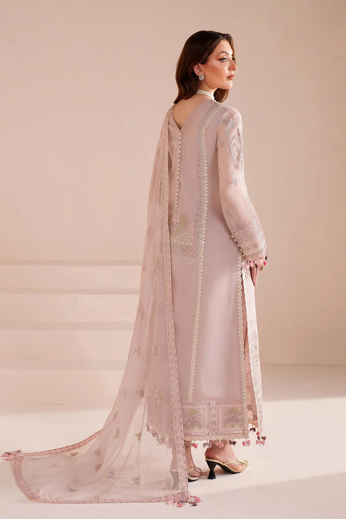 Alizeh eid party collection| threads 2026| af-bdhg-5039-elva– detail view 3 Alizeh Eid Party Collection| Threads 2026| AF-BDHG-5039-Elva– detail view 3