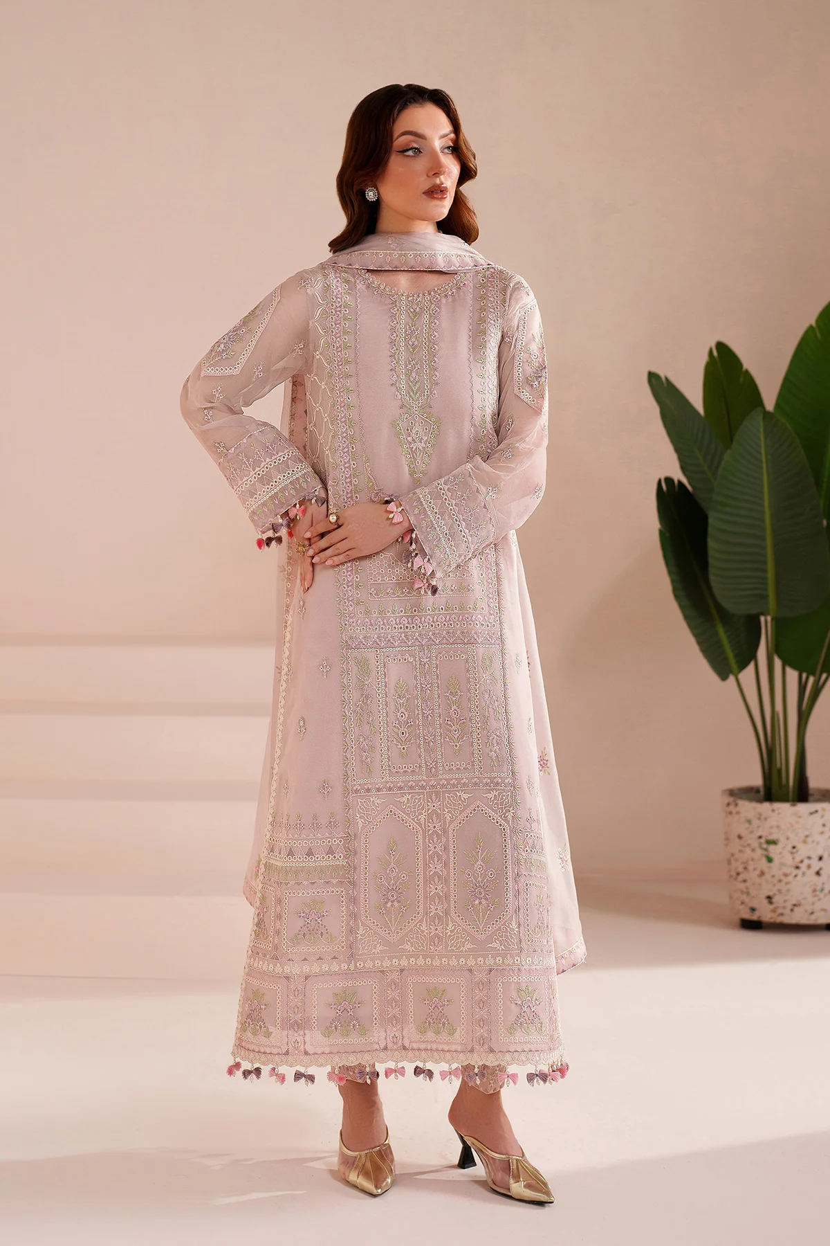 Alizeh eid party collection| threads 2026| af-bdhg-5039-elva– alternate view Alizeh Eid Party Collection| Threads 2026| AF-BDHG-5039-Elva– alternate view