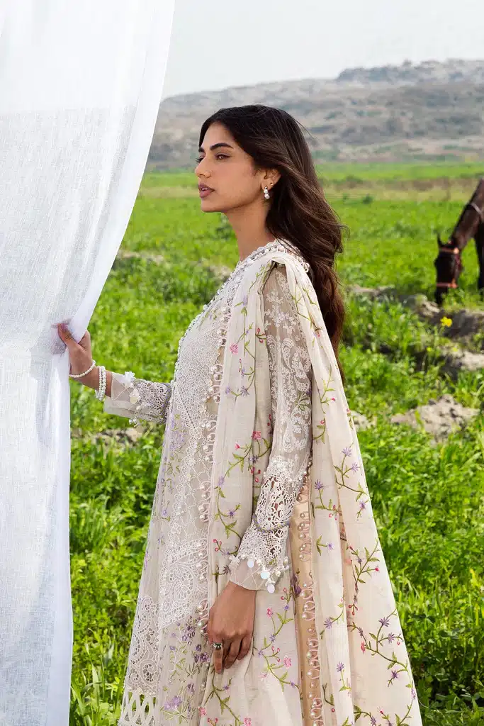 Sana safinaz luxury lawn 2026|| l261-005-cv– l261-005-cv 12 Sana Safinaz Luxury Lawn 2026|| L261-005-CV– L261-005-CV 12