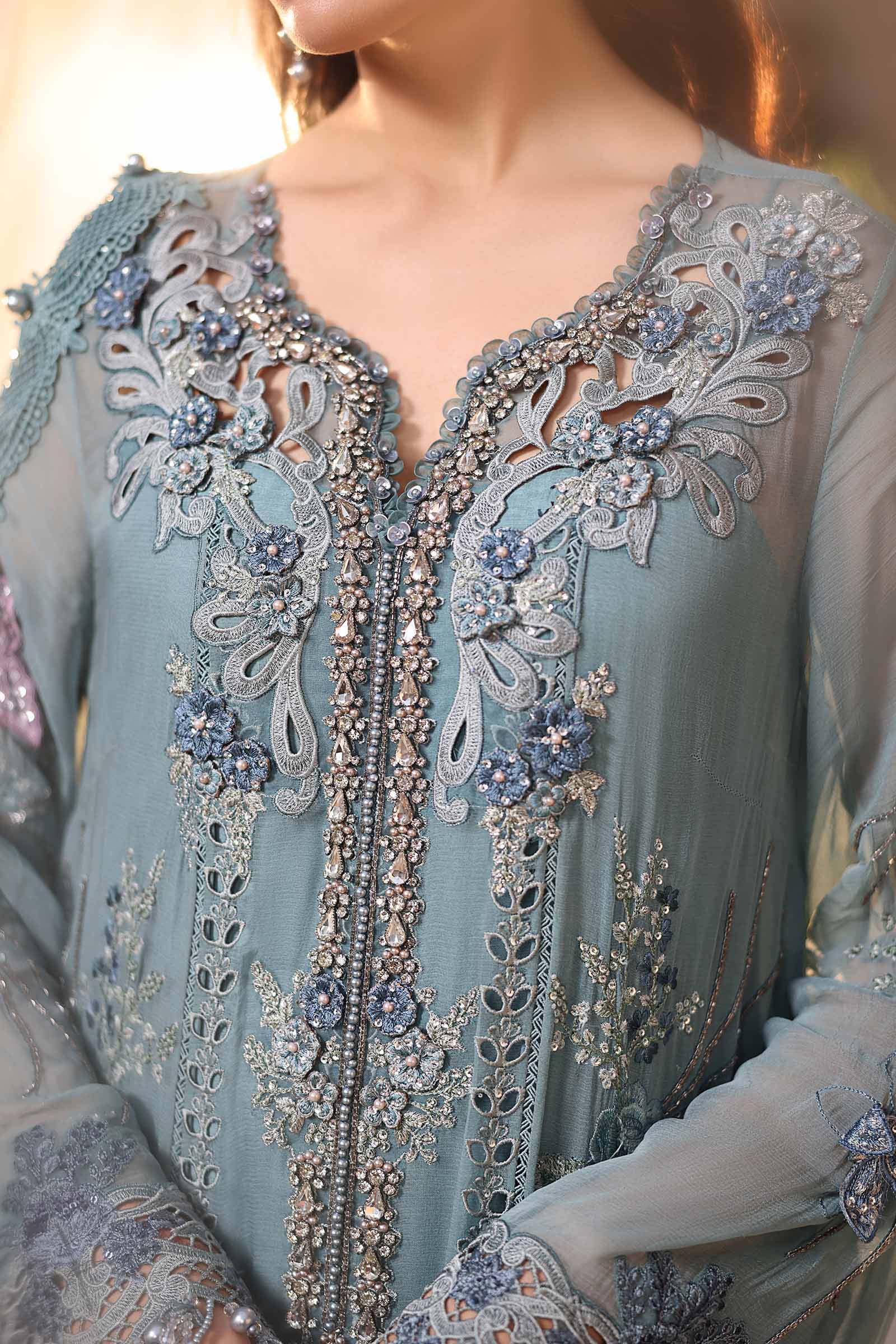 Maria b chiffon collection| chiffons 2026| mpc-26-106-slate blue– d-6closeup g Maria B Chiffon Collection| Chiffons 2026| MPC-26-106-Slate Blue– D-6Closeup G
