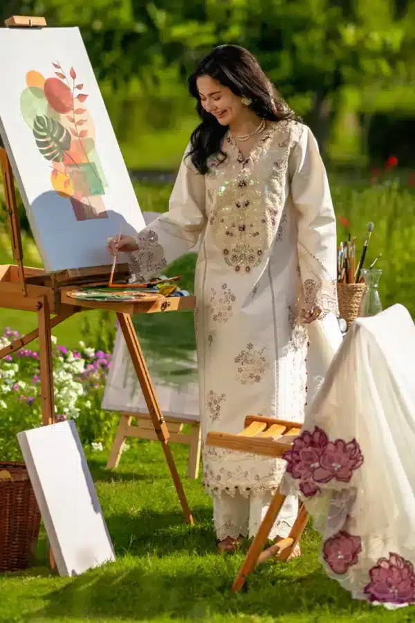 Hania aamir in rang rasiya– rrv5sckr06 4 1800x1800 (1) Hania Aamir in Rang Rasiya– RRV5SCKR06 4 1800x1800 (1)