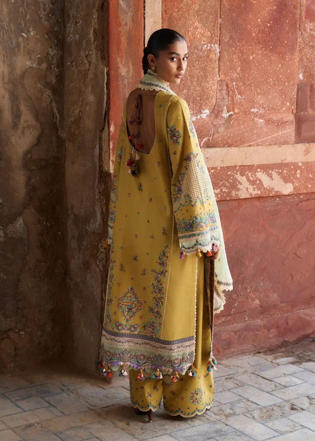 Zan lawn 2026 by hussain rehar|| sari– sari 1 Zan Lawn 2026 by Hussain Rehar|| Sari– Sari 1