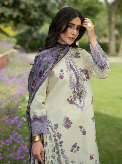 Zainab Chottani Lawn 2026 || Kyra - 04 | Buy Online India | The