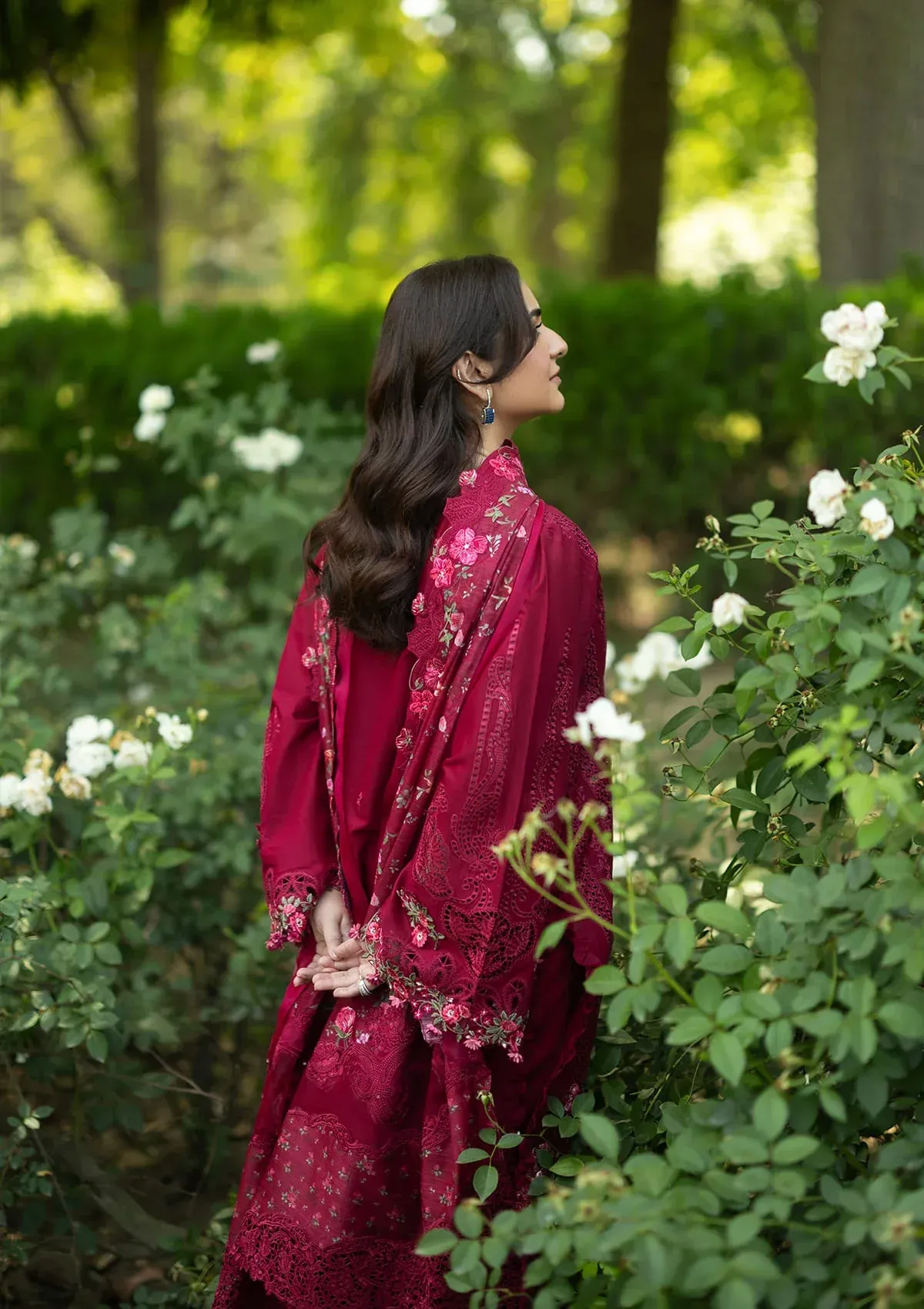 Elaf luxury lawn vol 2| 2026|| elq-4a falling petals– imgi 128 Elaf Luxury Lawn Vol 2| 2026|| ELQ-4A FALLING PETALS– imgi 128