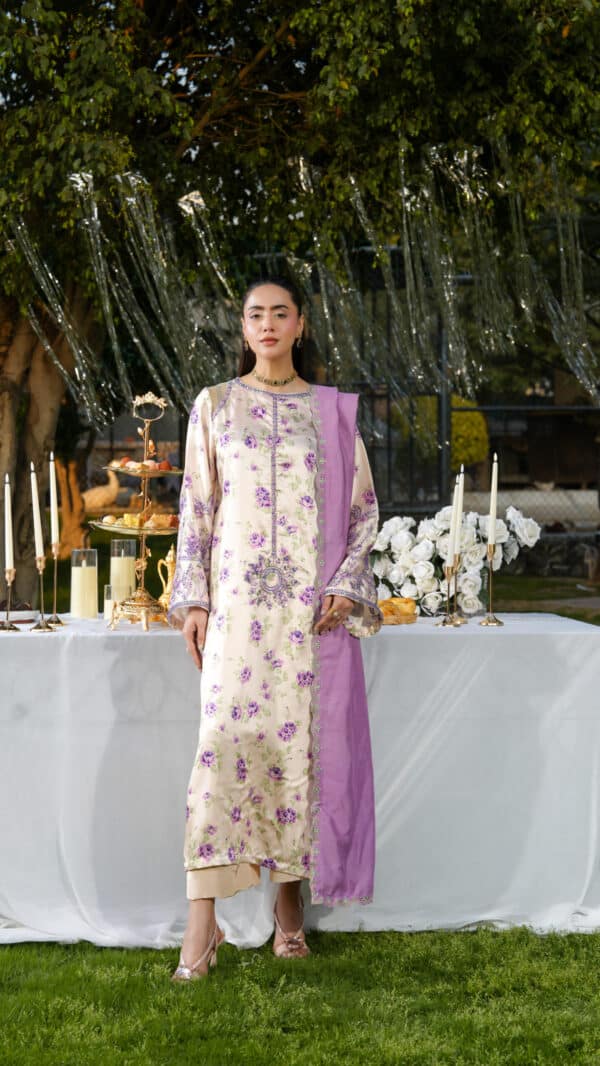 Ghazal Eid Luxe Embellished Festive 2026 by House of Mist| HMGZ-E26-10 Ghazal Eid Luxe Embellished Festive 2026 by House of Mist| HMGZ-E26-10