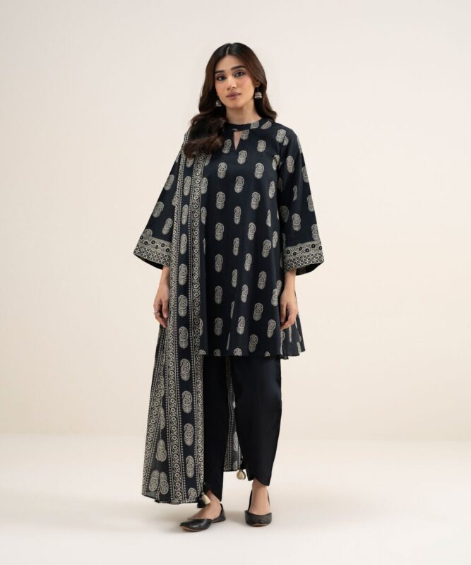 Sapphire Women's Unstitched Lawn Printed Off White and Black 3 Piece Suit – 3PDYS26V5135
