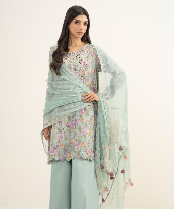 Sapphire Women's Unstitched Extra Weft Jacquard Embroidered Multi 3 Piece Suit – 3PEJQS26V415 Sapphire Women's Unstitched Extra Weft Jacquard Embroidered Multi 3 Piece Suit – 3PEJQS26V415