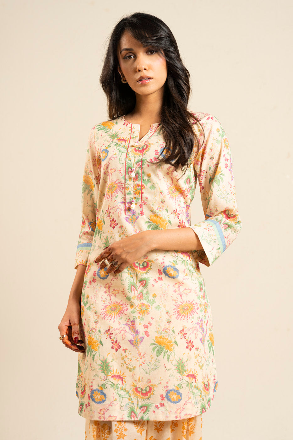 Alkaram rts | shirt & trouser - pakistani suit - image 5 Alkaram RTS | SHIRT & TROUSER - Image 2