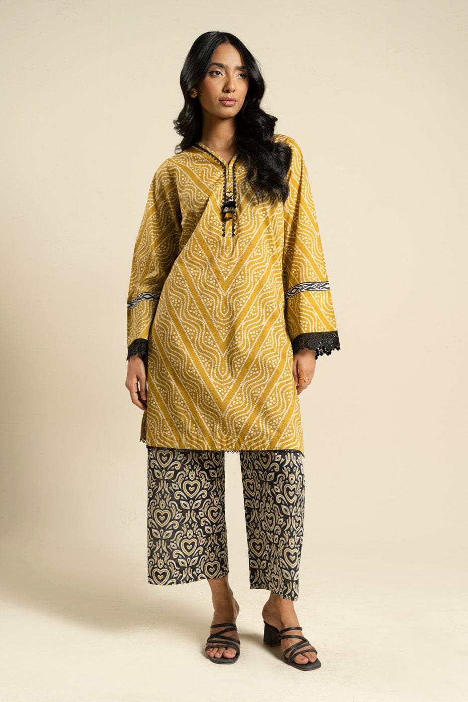 Alkaram rts| shirt & trouser Alkaram RTS| SHIRT & TROUSER