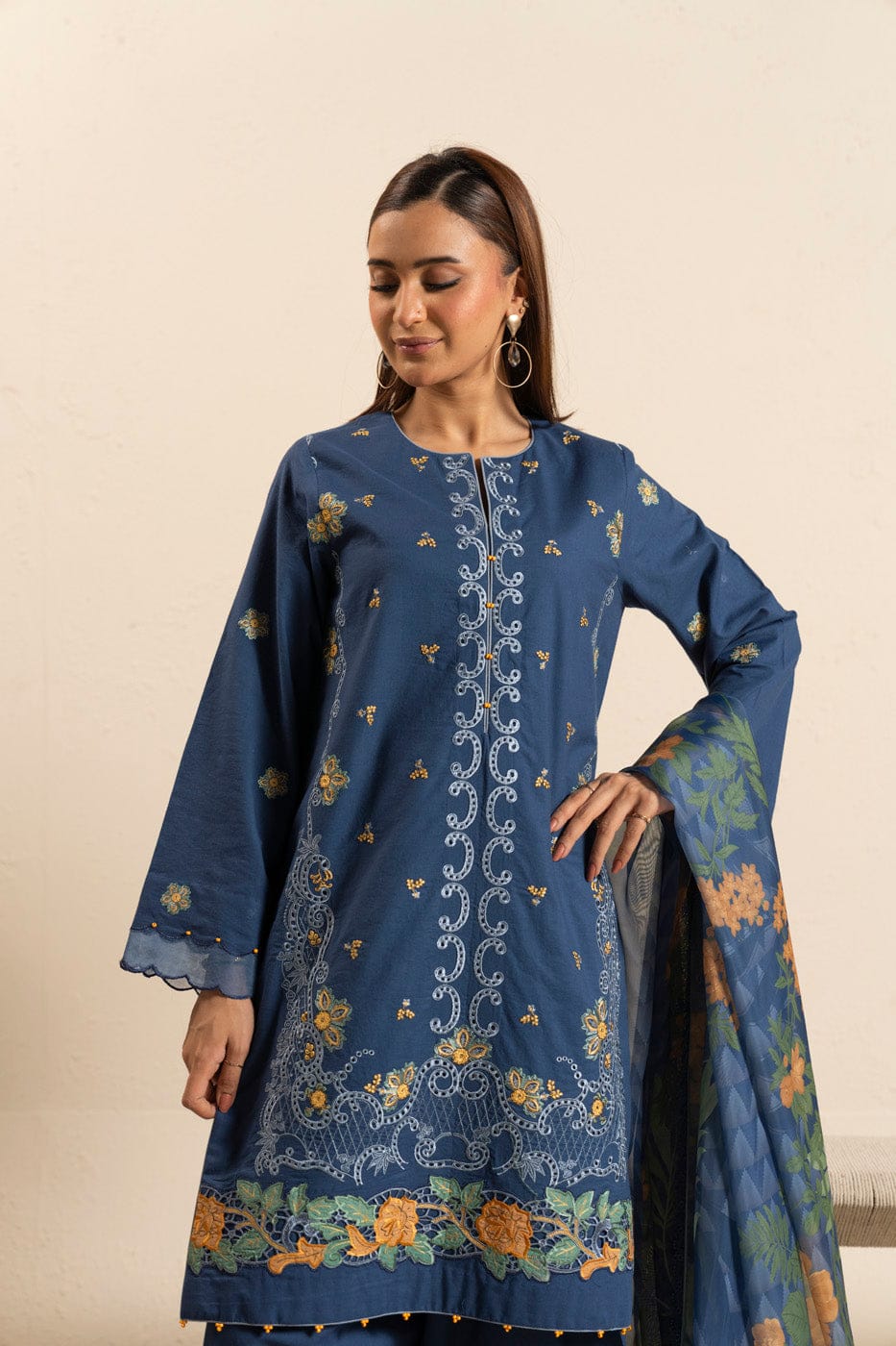 Alkaram rts| shirt, trouser & dupatta– caap-09-26-navy blue-2 Alkaram RTS| SHIRT, TROUSER & DUPATTA– CAAP-09-26-Navy Blue-2