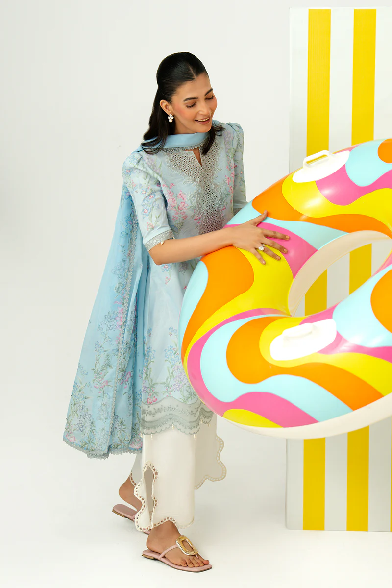 Zarposh sundaze lawn 2026|| mistral– alternate view Zarposh Sundaze Lawn 2026|| Mistral– alternate view
