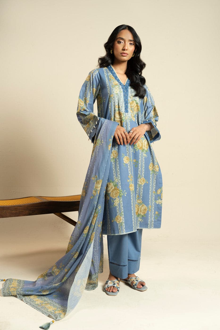 Alkaram rts| shirt, trouser & dupatta Alkaram RTS| SHIRT, TROUSER & DUPATTA